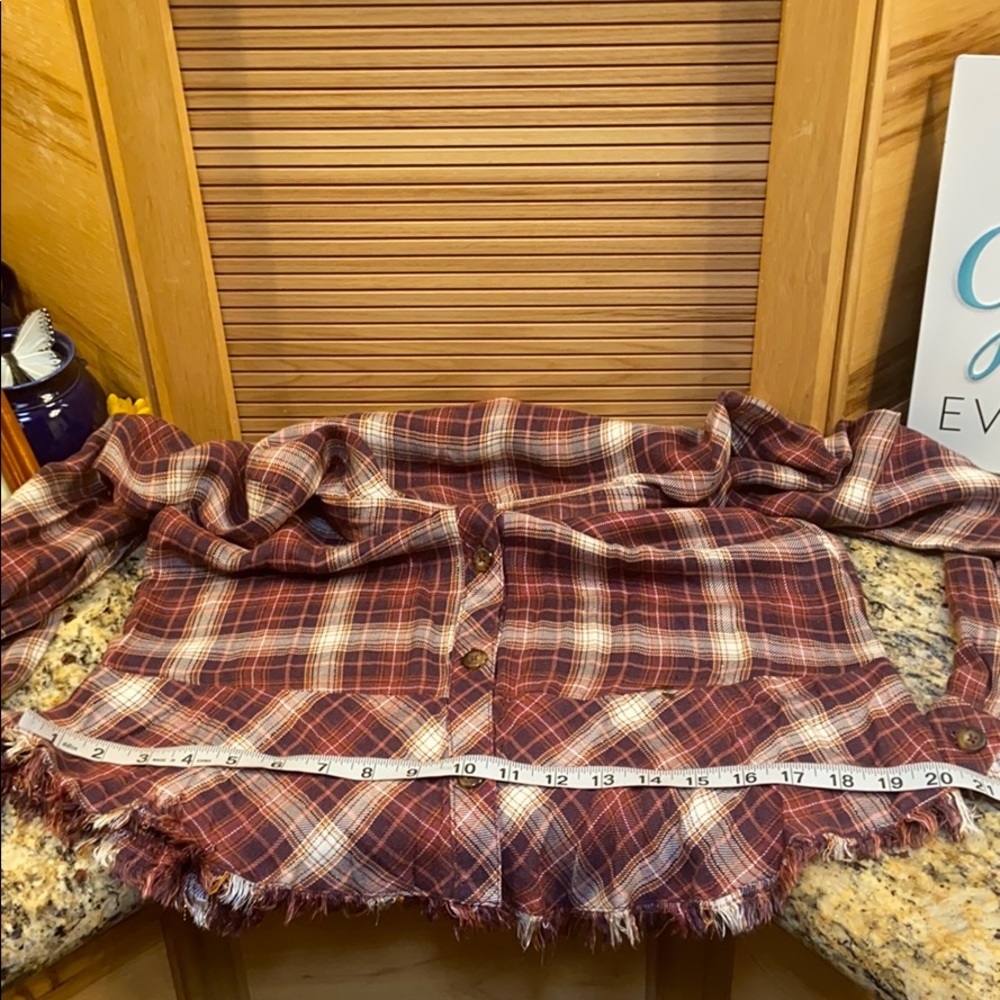 Democracy maroon plaid button up small Guc fit medium - Picture 15 of 16